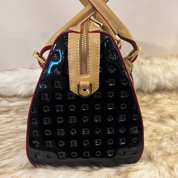 Arcadia Women's Patent Black Leather Satchel Crossbody Bag - Black and Gold - Picture 5 of 15